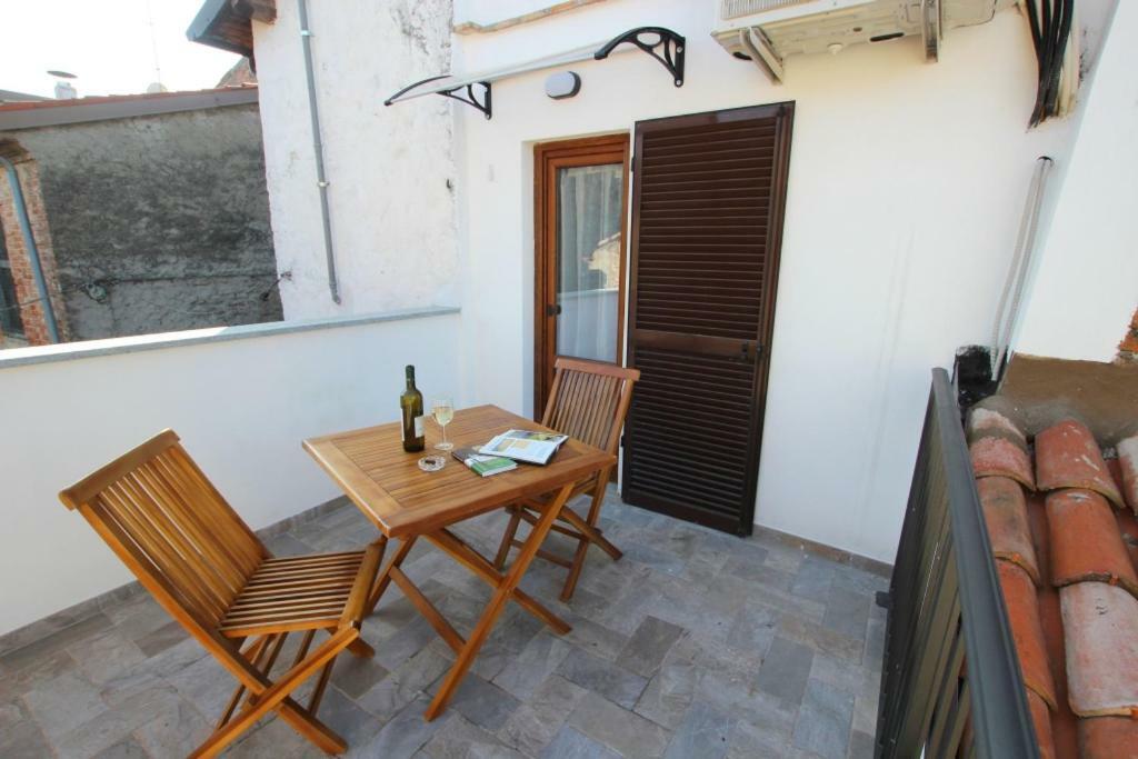 Casa Guatelli Guest House Spineto Scrivia Exteriör bild