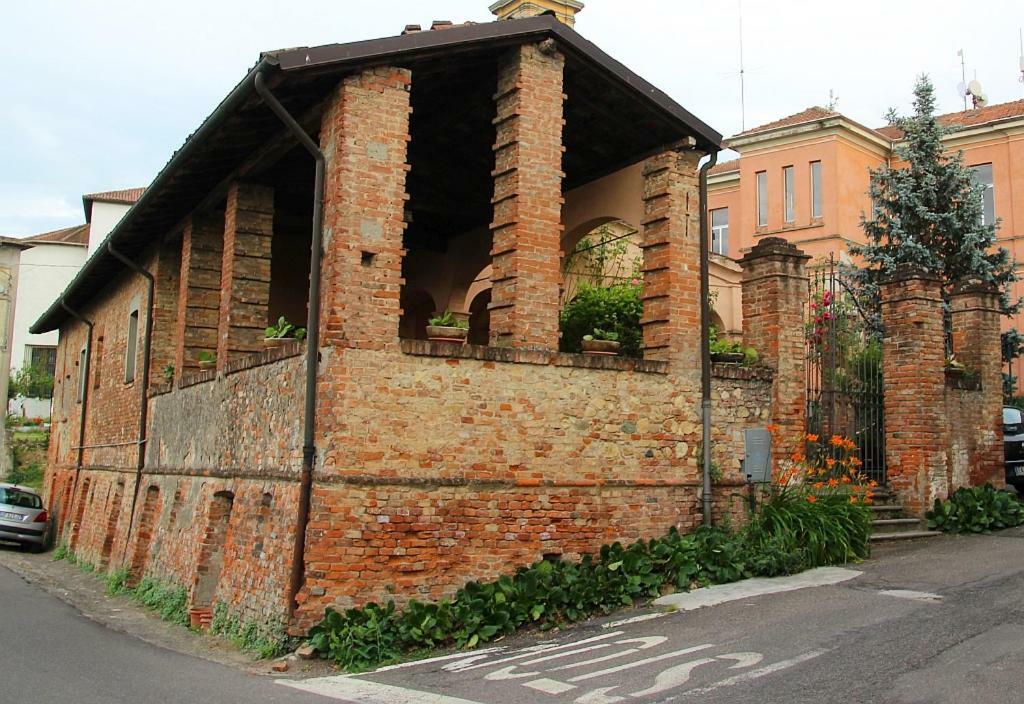 Casa Guatelli Guest House Spineto Scrivia Exteriör bild